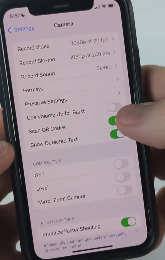Scan QR Codes toggle switched on in iPhone Settings under Camera