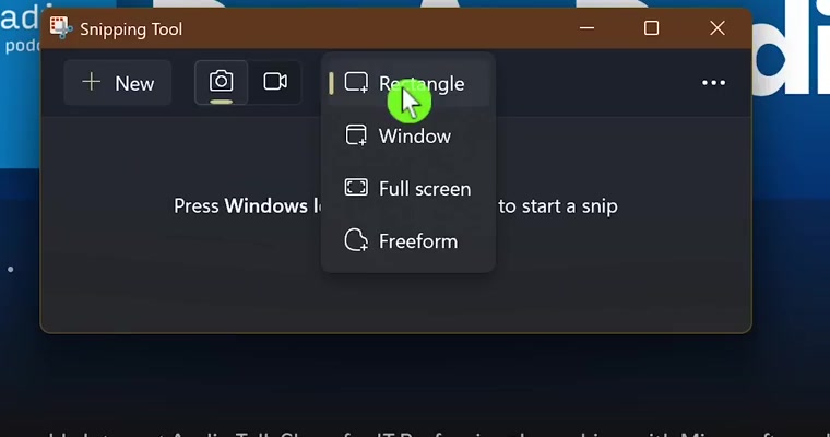 The Snipping Tool mode menu open, listing Rectangle, Window, Full screen and Freeform