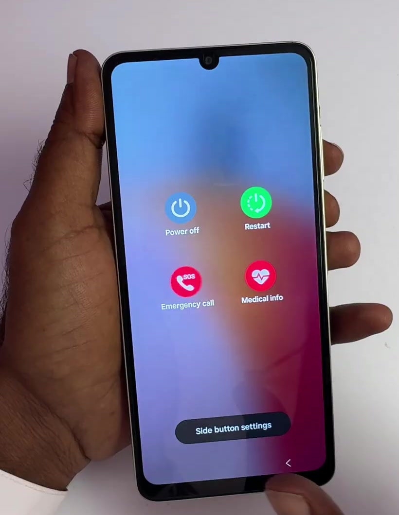 Android power menu showing Power off, Restart, Emergency call and Medical info